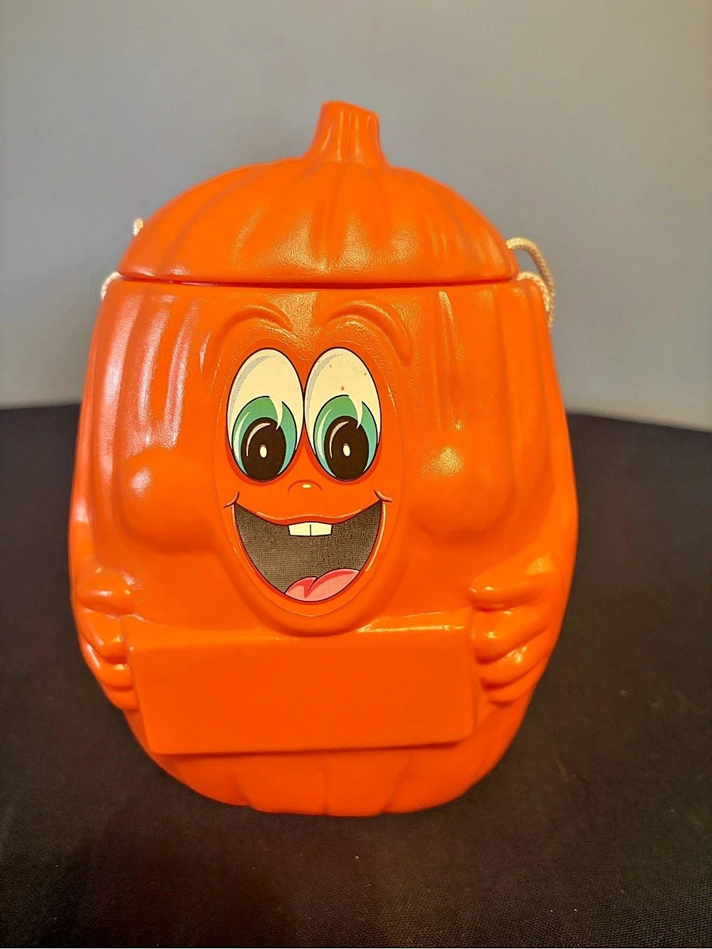 1990 Vintage Mars Milky Way Orange Blow Mold Halloween Candy Pumpkin Bucket